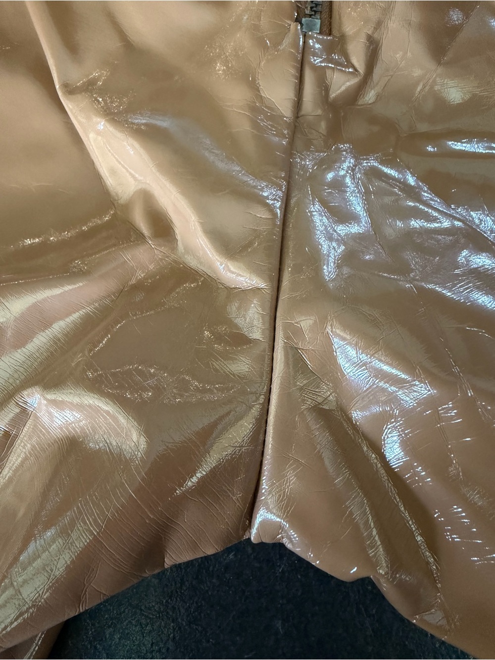 ALICE + OLIVIA Maddox Back Zip Vegan Leather Legging in Camel - Picture 10 of 12